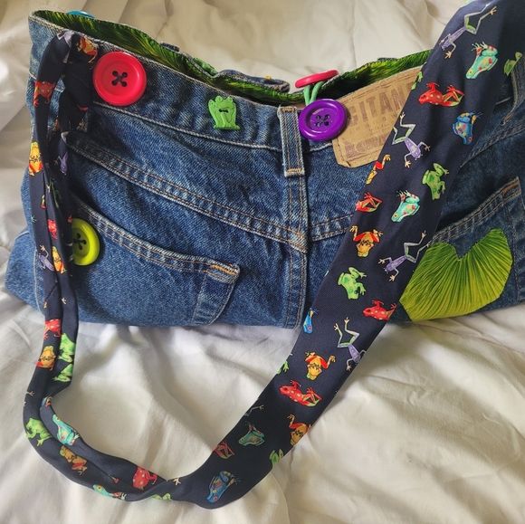 Custom upcycle Jean Denim Shoulder bag - Picture 2 of 9